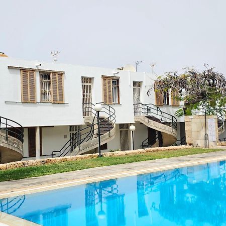 Holidays Beach & Pool ,Aircond , Las Americas أرونا المظهر الخارجي الصورة