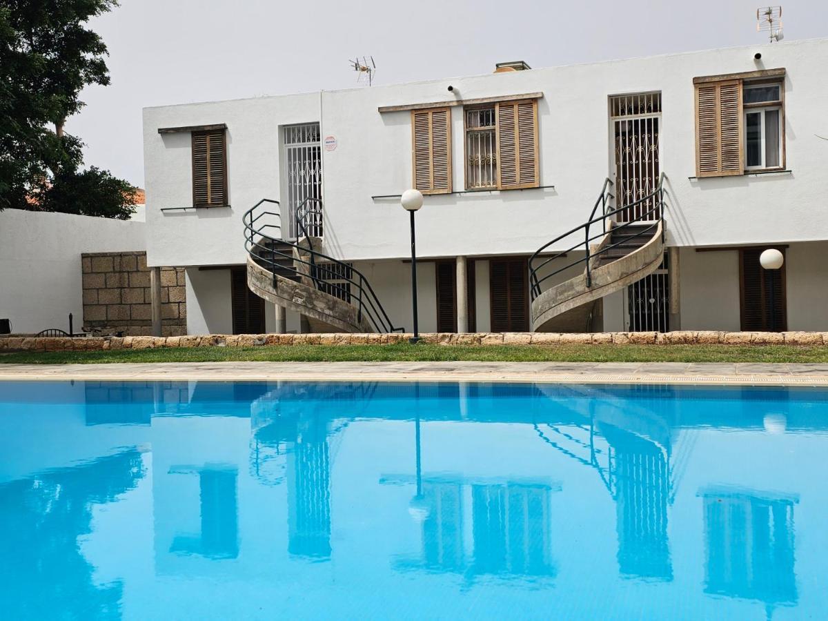 Holidays Beach & Pool ,Aircond , Las Americas أرونا المظهر الخارجي الصورة