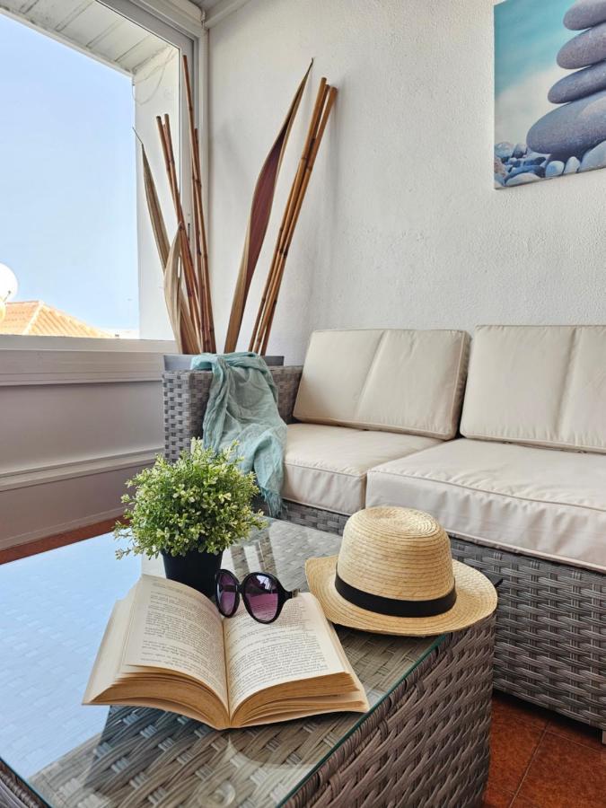 Holidays Beach & Pool ,Aircond , Las Americas أرونا المظهر الخارجي الصورة
