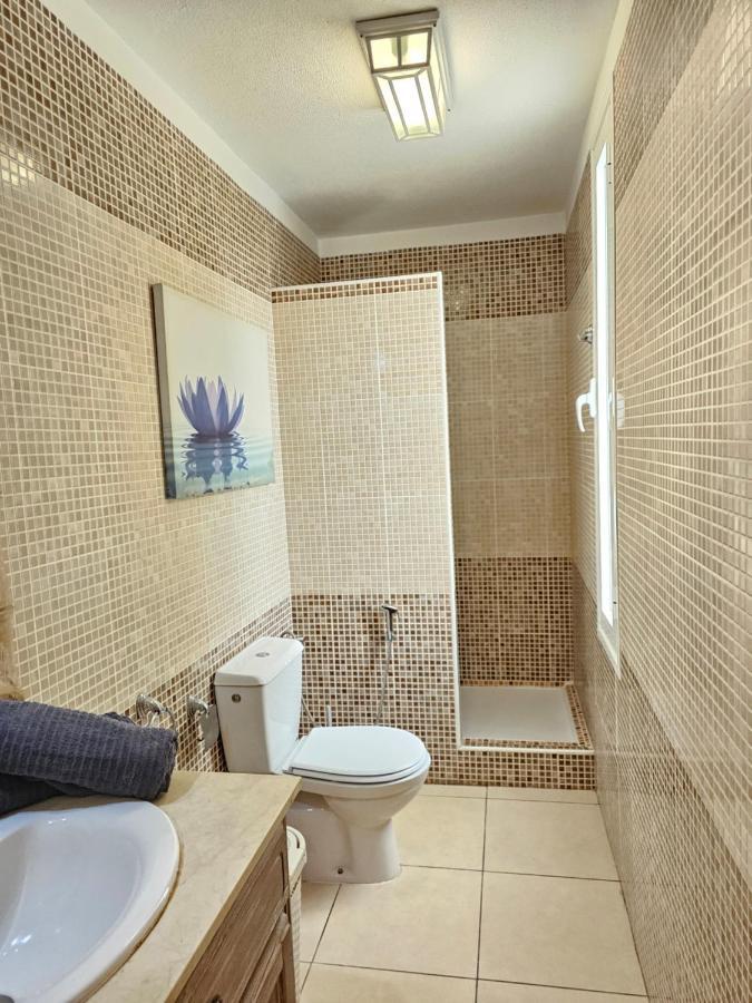 Holidays Beach & Pool ,Aircond , Las Americas أرونا المظهر الخارجي الصورة