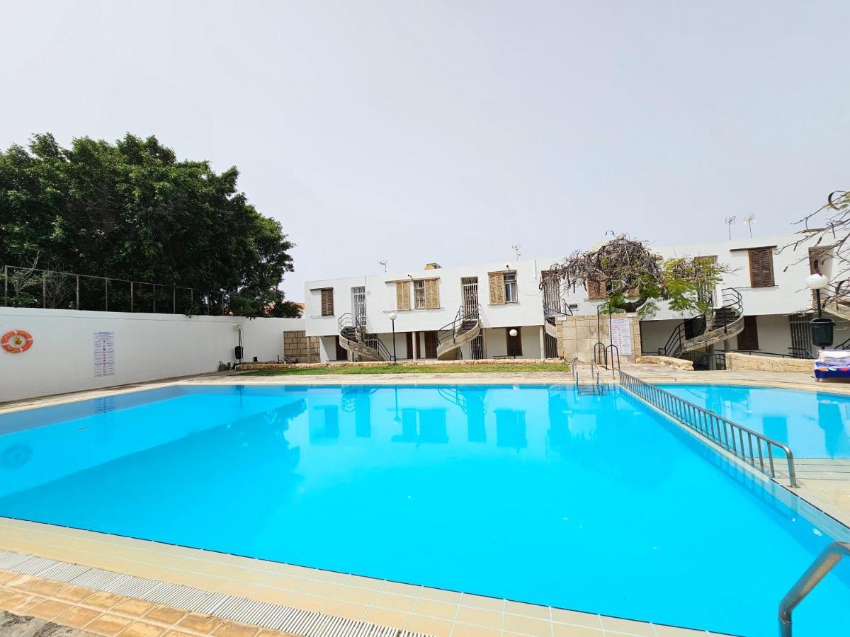 Holidays Beach & Pool ,Aircond , Las Americas أرونا المظهر الخارجي الصورة