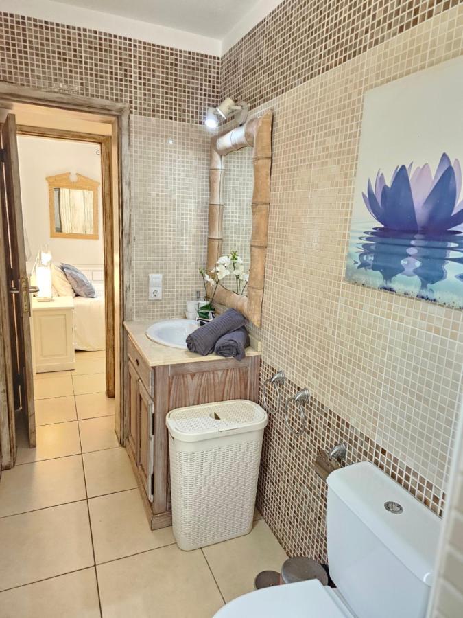 Holidays Beach & Pool ,Aircond , Las Americas أرونا المظهر الخارجي الصورة